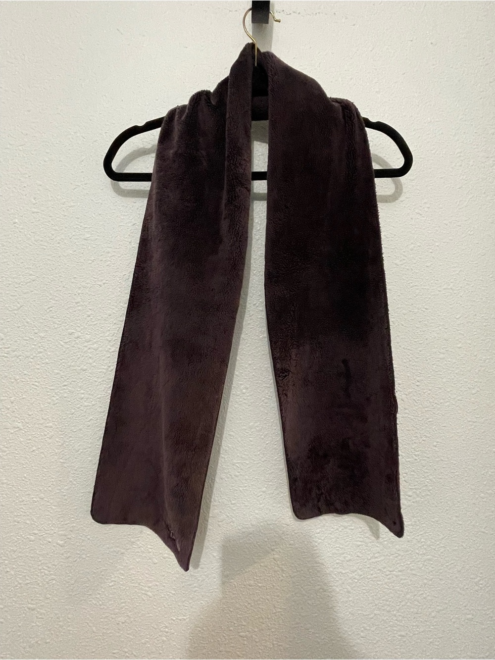 The North Face Dark Purple Fleece Scarf Cozy and warm Winter Fall Snow